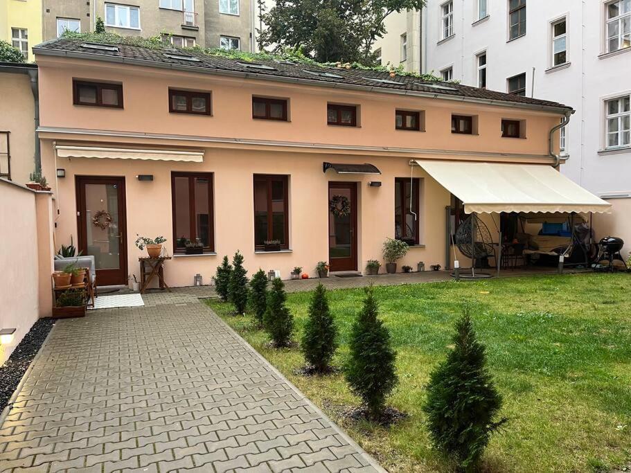 Apartament Leger *