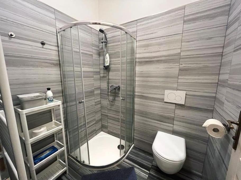 Leger Apartament Praga